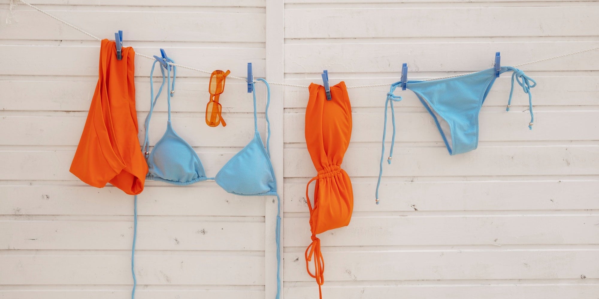 lavar bikinis tras playa y piscina
