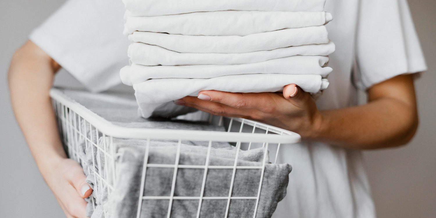 Lavandería sostenible: cómo prolongar la vida de la ropa sin detergentes agresivos